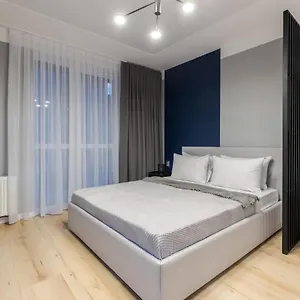  Апартаменты Inshiapartments On Kulisha Str